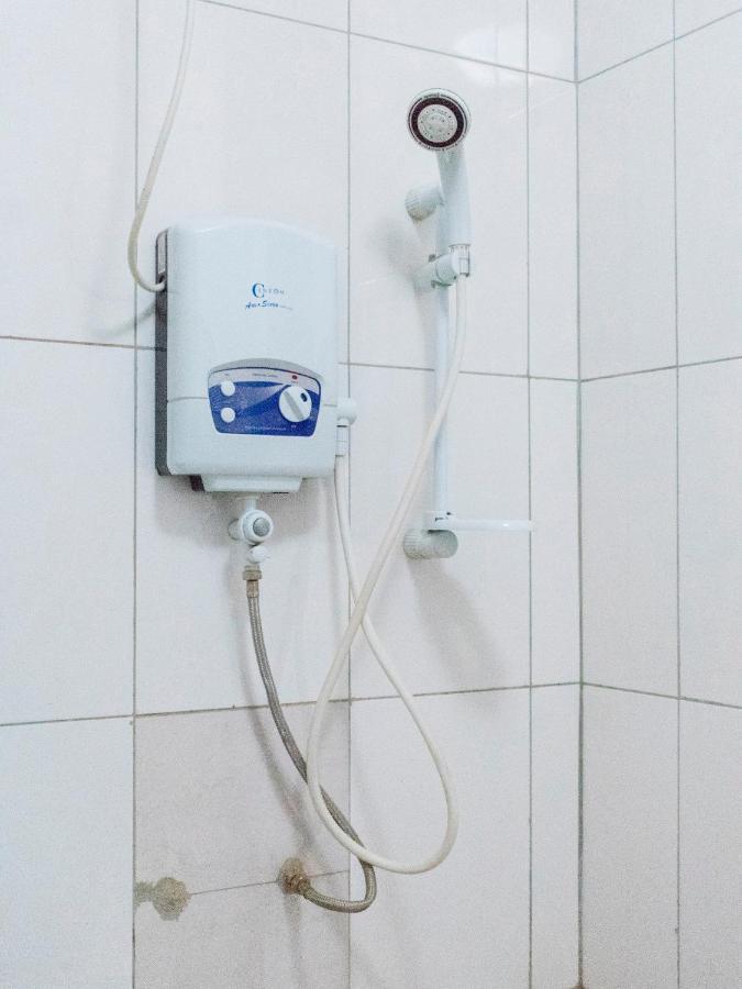 Kahondo Buffalo Hotel Kampala Makerere Zewnętrze zdjęcie