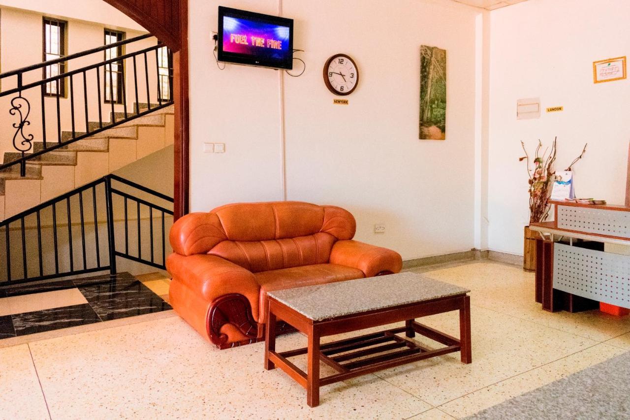 Kahondo Buffalo Hotel Kampala Makerere Zewnętrze zdjęcie