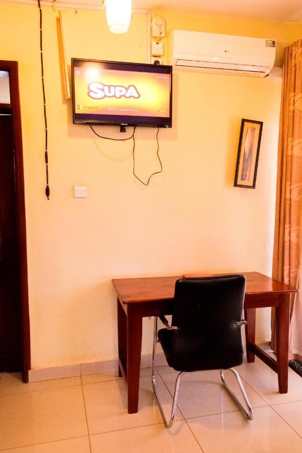 Kahondo Buffalo Hotel Kampala Makerere Zewnętrze zdjęcie