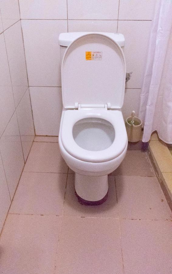 Kahondo Buffalo Hotel Kampala Makerere Zewnętrze zdjęcie