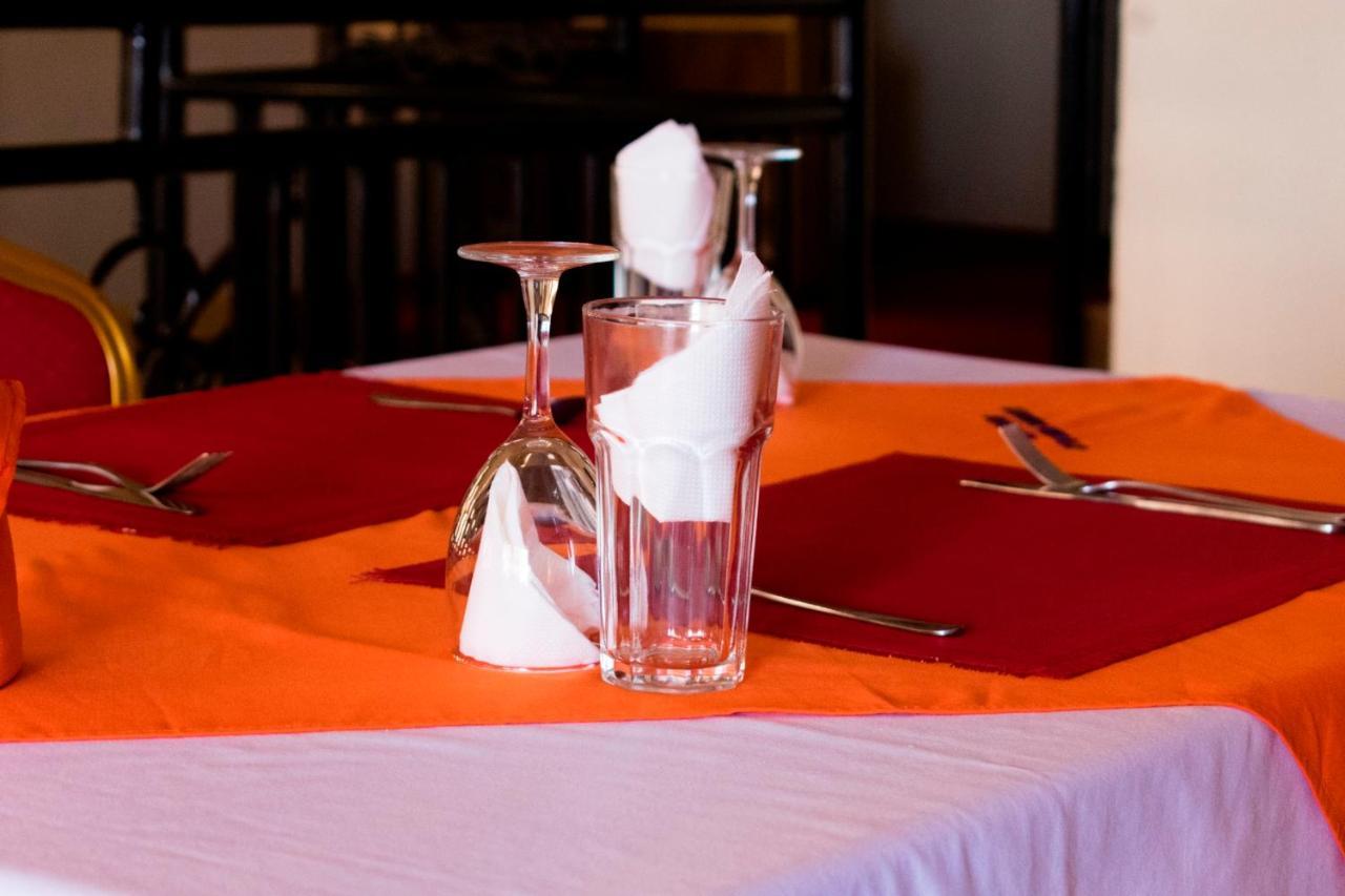 Kahondo Buffalo Hotel Kampala Makerere Zewnętrze zdjęcie